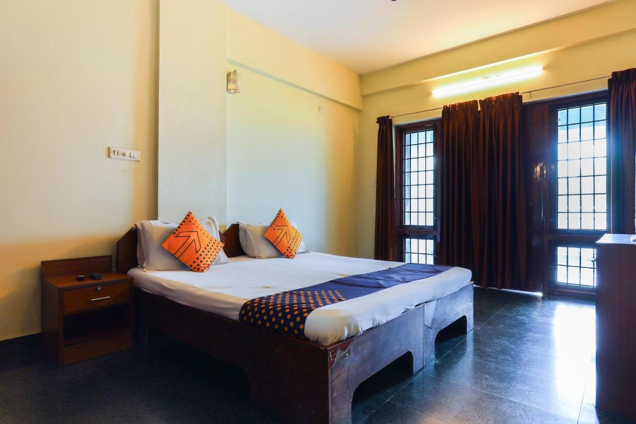 تريفِندرم Spot On 64230 Killi Tourist Home المظهر الخارجي الصورة